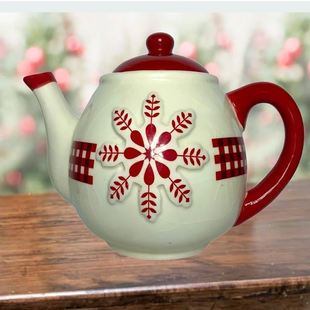 Teapot Folk Art Winter Gingham Buffalo Check Plaid Christmas Retired Red White